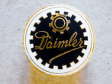 Daimler Emblem nach der Restaurierung.